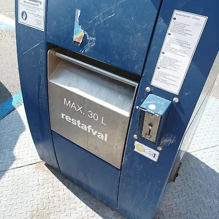 Frontaal Zeezicht In De Strandjutter * Οστένδη